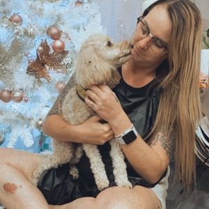 Meet your Posher, Michaela